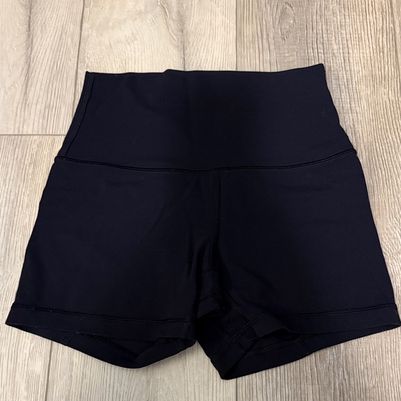 lululemon align 3” Women's Black Shorts - Picture 3 of 4
